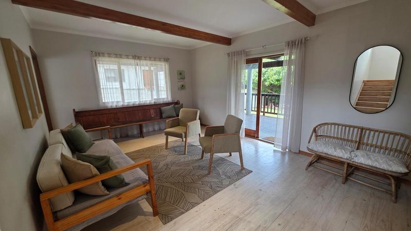 5 Bedroom Property for Sale in Glentana Western Cape
